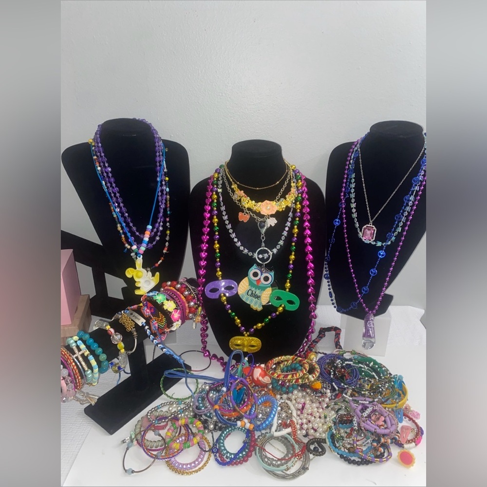 Assorted Fashion Jewelry Lot for Girls #218 - Picture 2 of 10